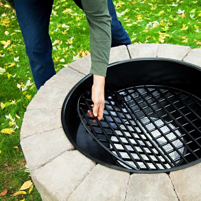 easy clean-up of your fire pit with replaceable ash basin liners